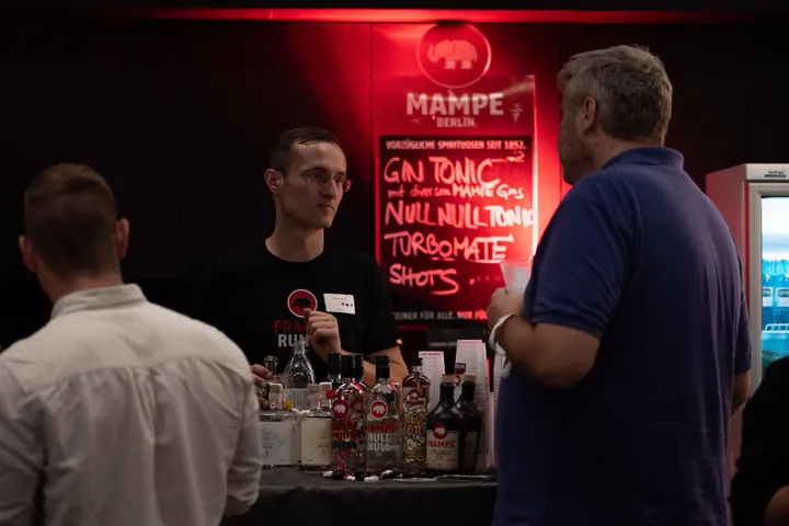 Cocktailbar beim Abendprogramm